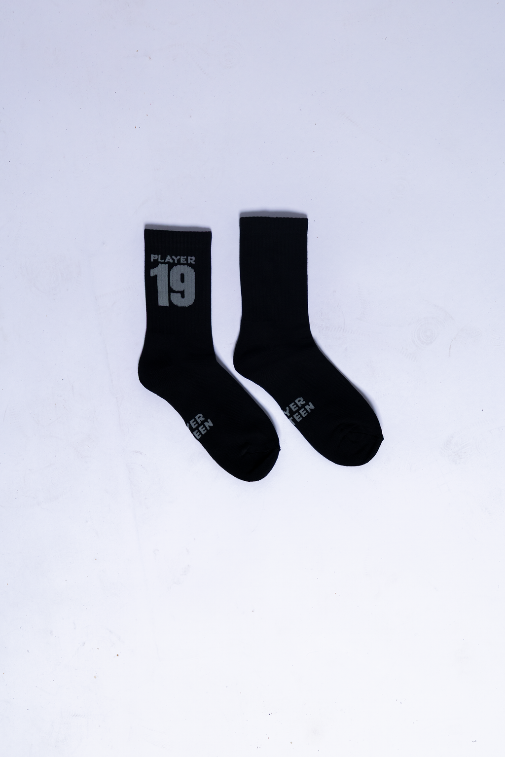 P19 Crew Socks - Adult