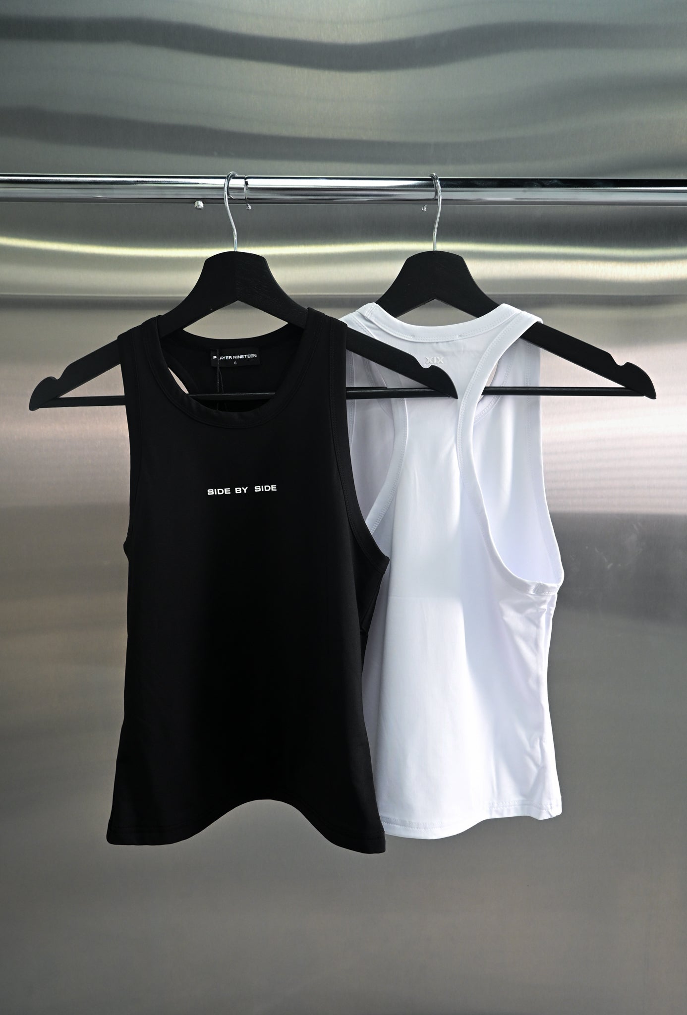 SIDE BY SIDE Tank